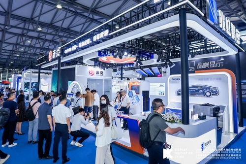 赤炎玻璃副總裁潘張立 堅(jiān)持 剛?cè)岵?jì) 研發(fā)策略,與中國(guó)顯示產(chǎn)業(yè)發(fā)展同頻共振